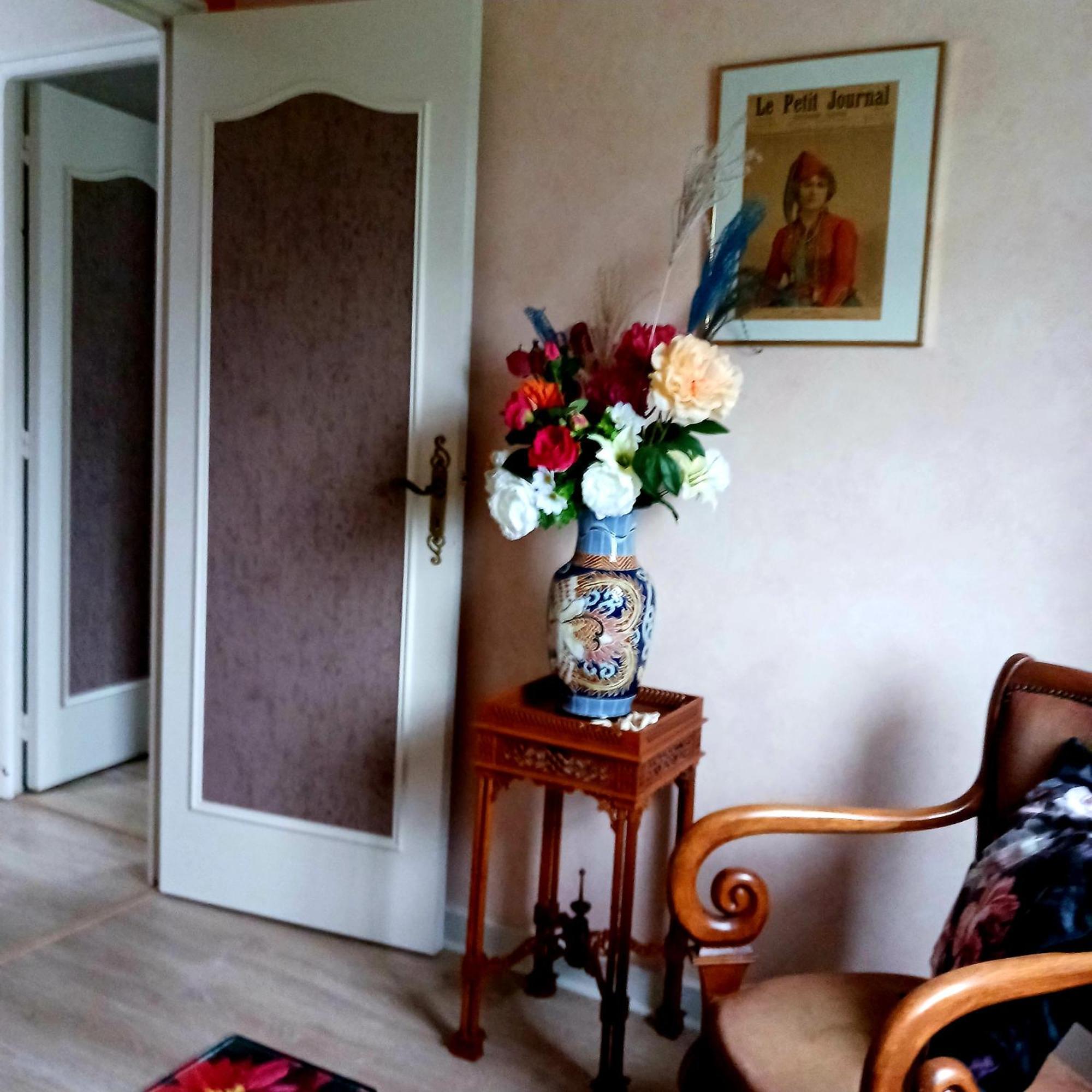 Chambre D'Hotes Avec Petit Dejeuner Compris A Megrit Luaran gambar